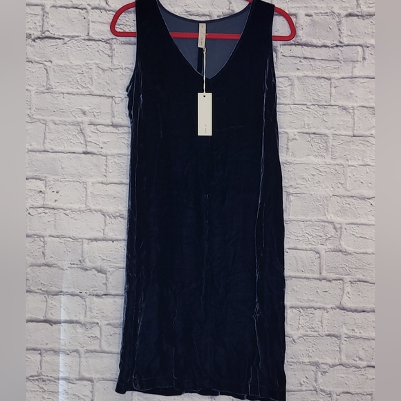 Studio 412 Navy Velvet Knee Length Midi Dress Size XS - Picture 2 of 9